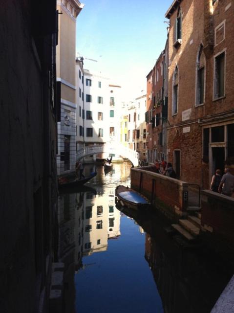 B&B Al Teatro With Canal View Venezia Eksteriør bilde
