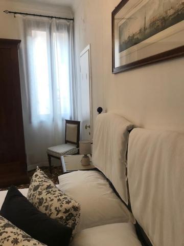 B&B Al Teatro With Canal View Venezia Eksteriør bilde